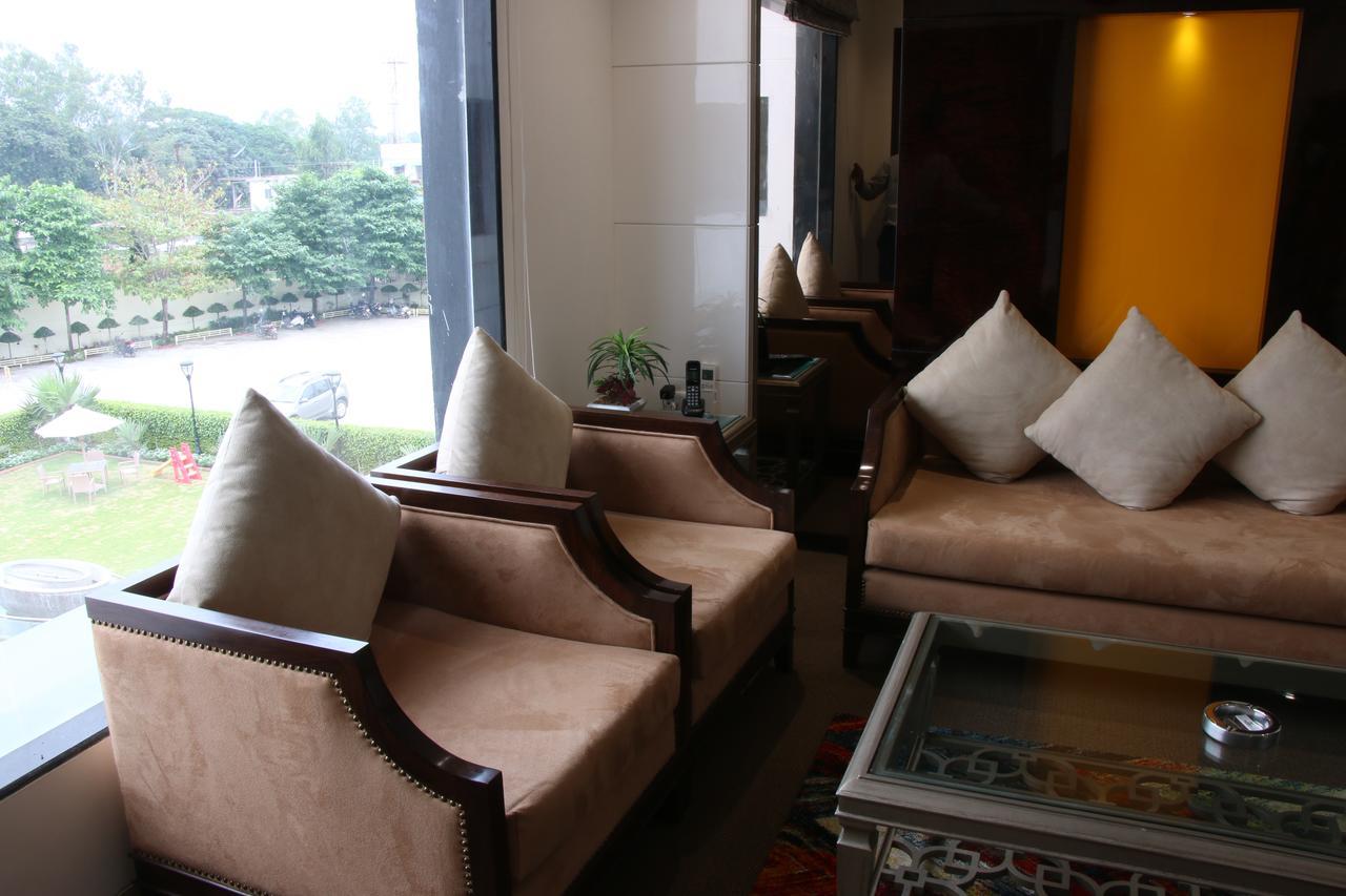 Hotel Deepali Sagar  Exterior photo